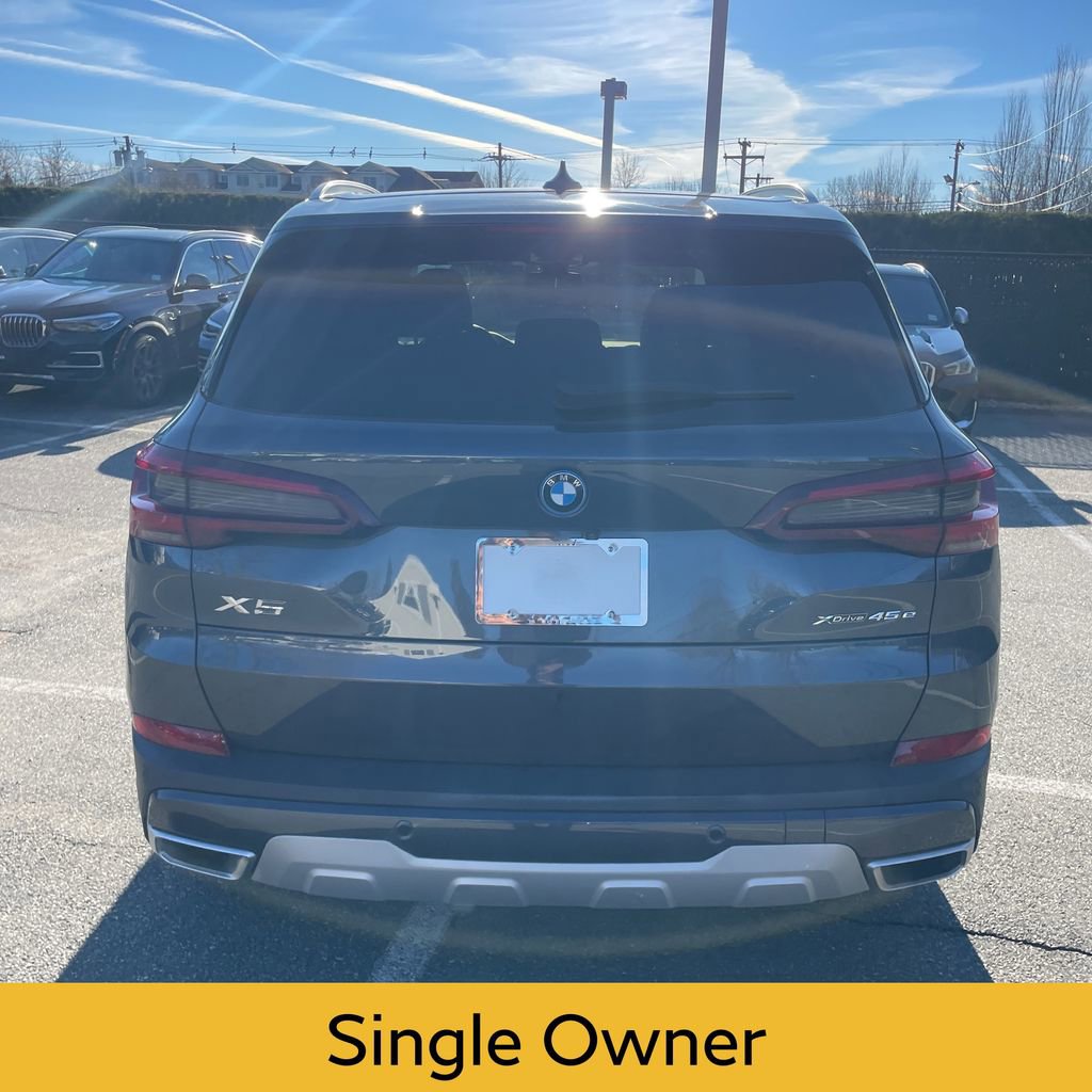 Used 2022 BMW X5 xDrive45e w/ Climate Comfort Package image 4