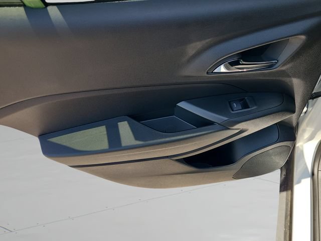 New 2026 Chevrolet Trax LT w/ Midnight Edition FWD image 19