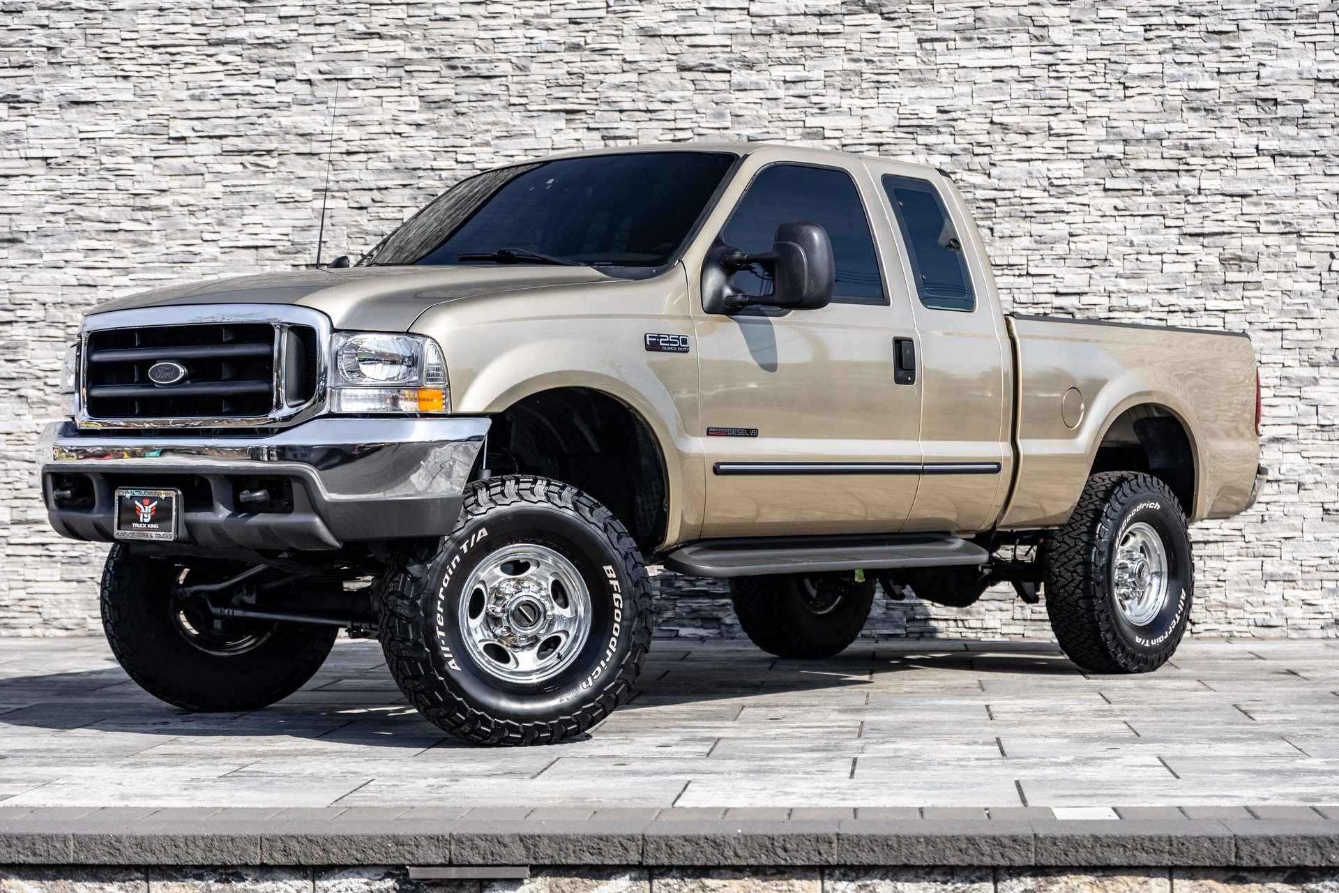 Used 2000 Ford F250 XL image 1