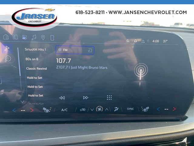 New 2026 Chevrolet Traverse LT w/ Driver Confidence Package FWD image 13