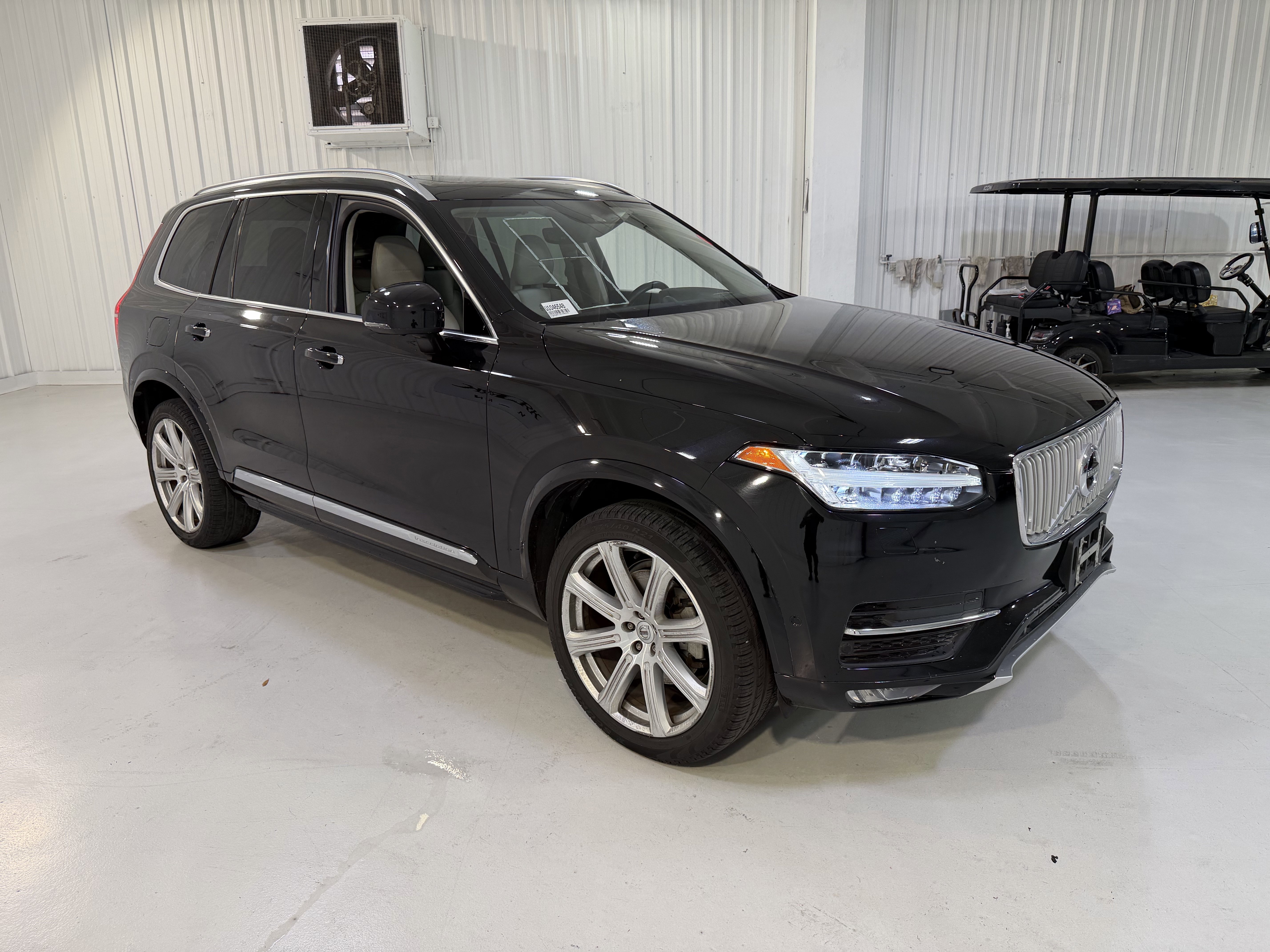 Used 2016 Volvo XC90 T6 Inscription w/ Vision Package AWD/4WD image 7