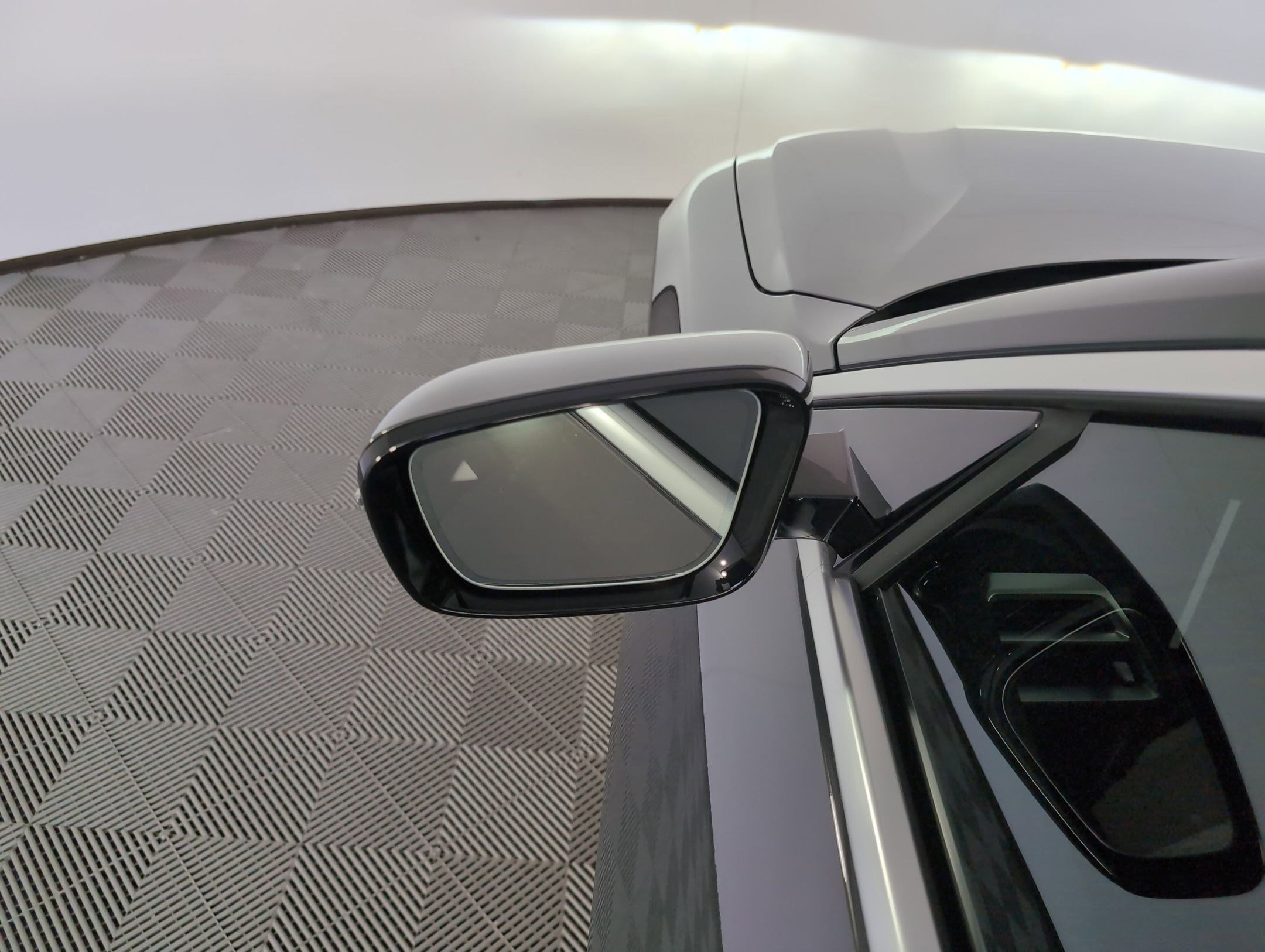 Used 2026 BMW 430i Coupe w/ Premium Package image 21