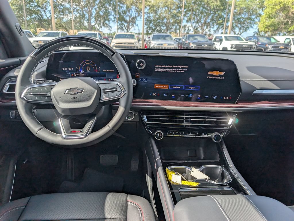 New 2026 Chevrolet Traverse Z71 w/ Enhanced Driving Package AWD/4WD image 13
