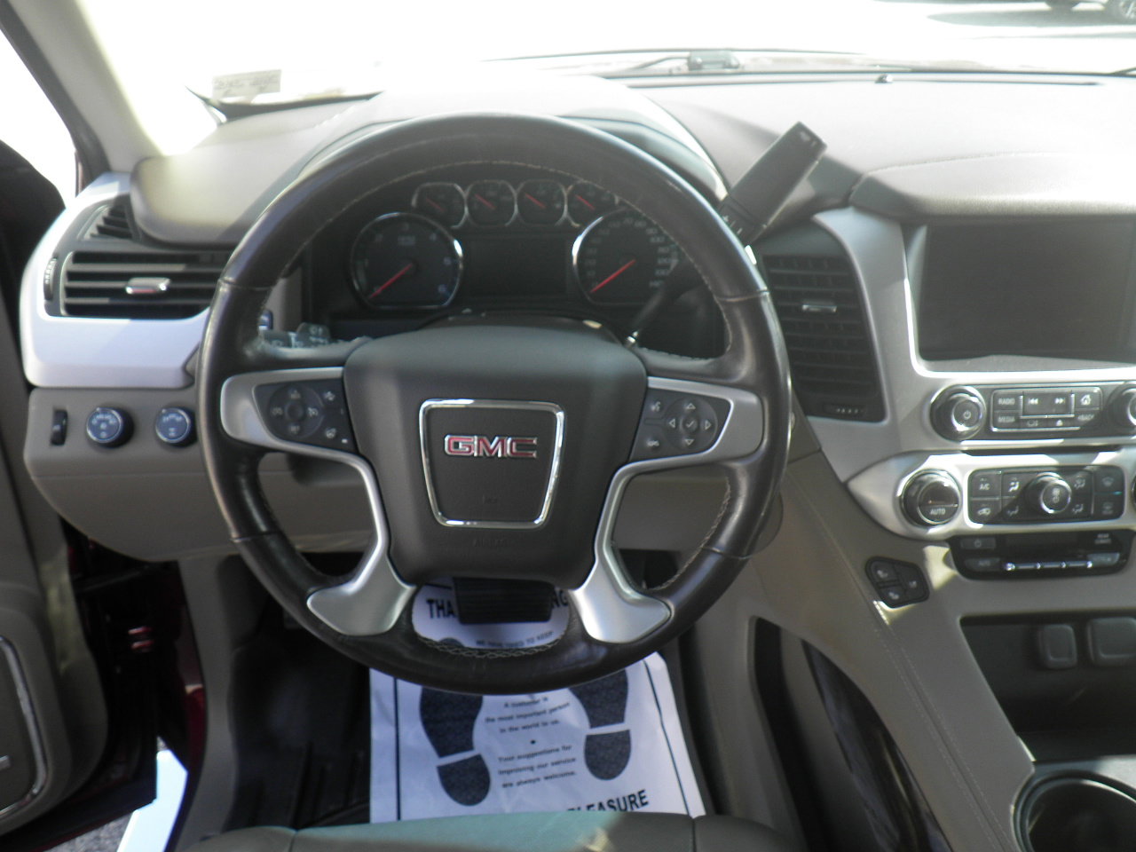 Used 2018 GMC Yukon XL SLT w/ Premium Edition image 21