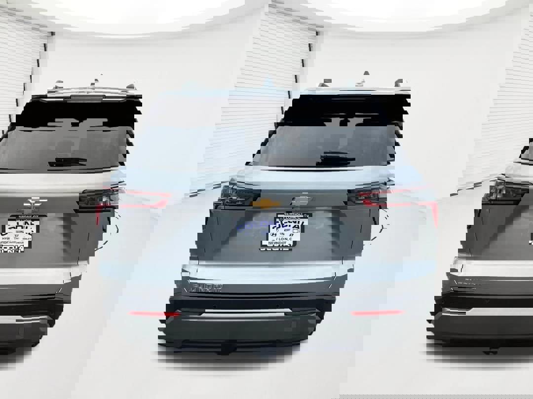 New 2026 Chevrolet Equinox LT w/ Convenience Package II image 6