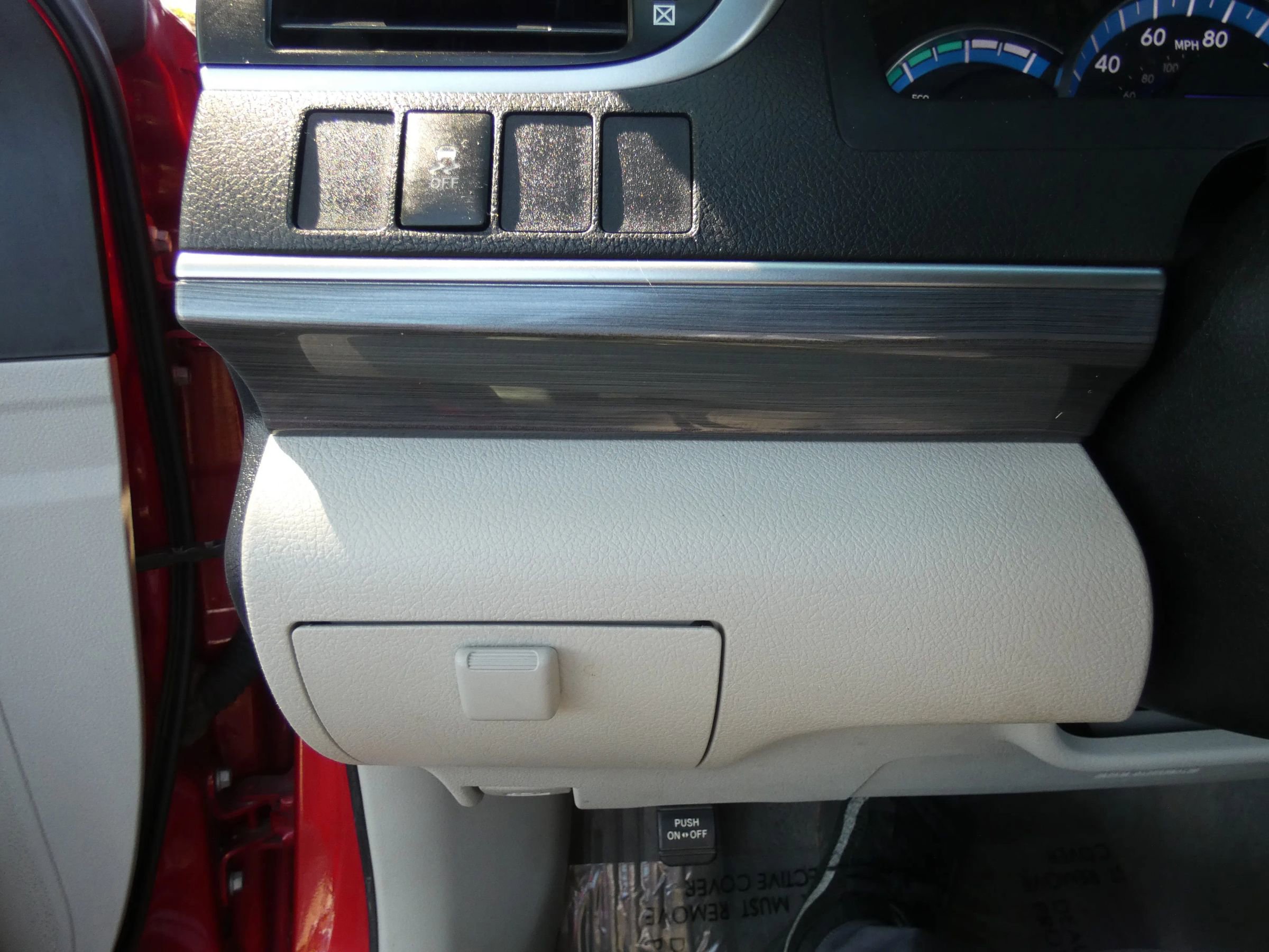 Used 2013 Toyota Camry XLE w/ Convenience Pkg image 72