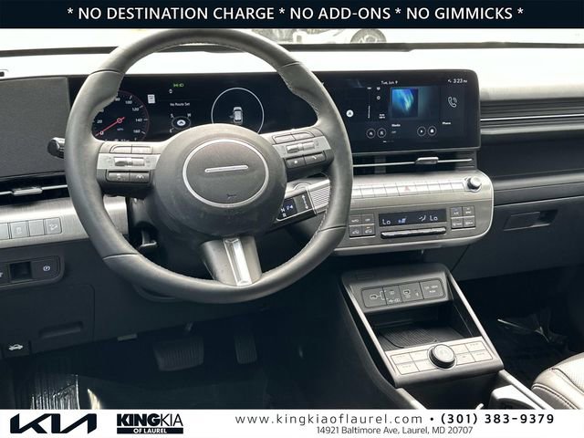 Used 2024 Hyundai Kona Limited AWD/4WD image 2