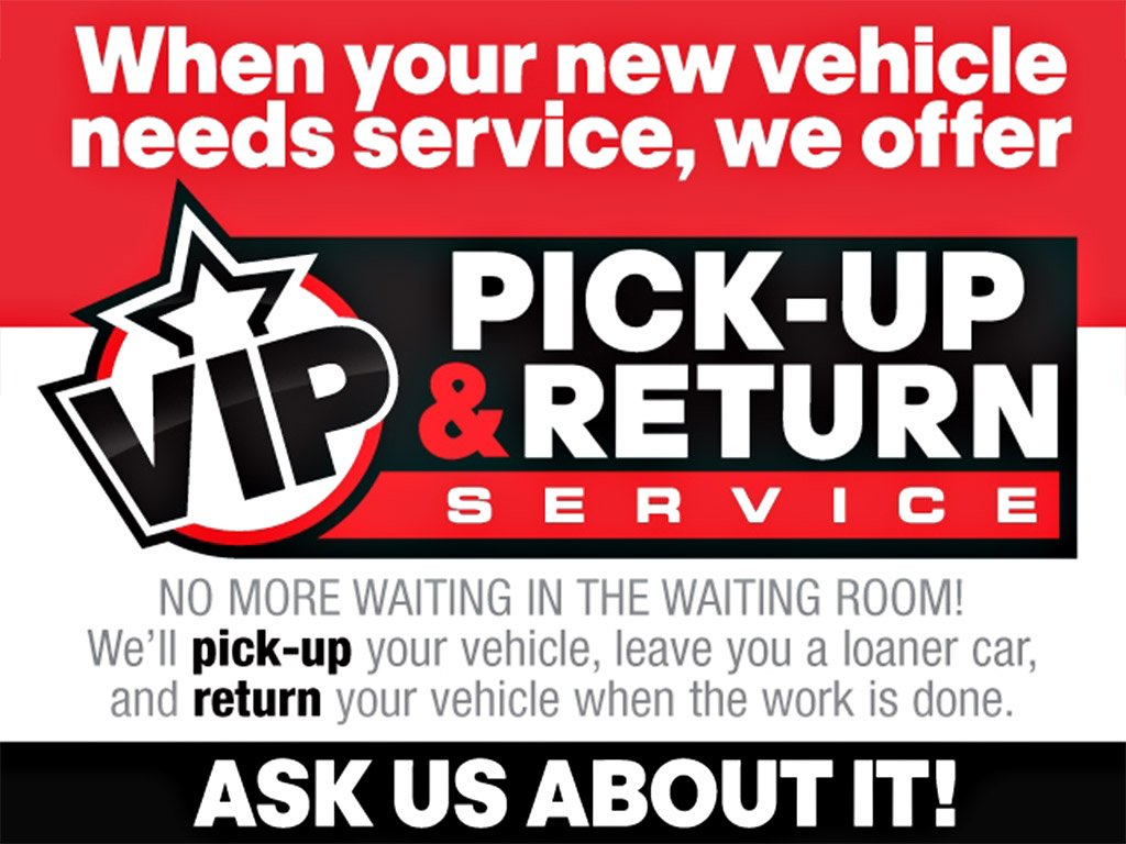 Used 2017 RAM 1500 Express w/ Express Value Package AWD/4WD image 3