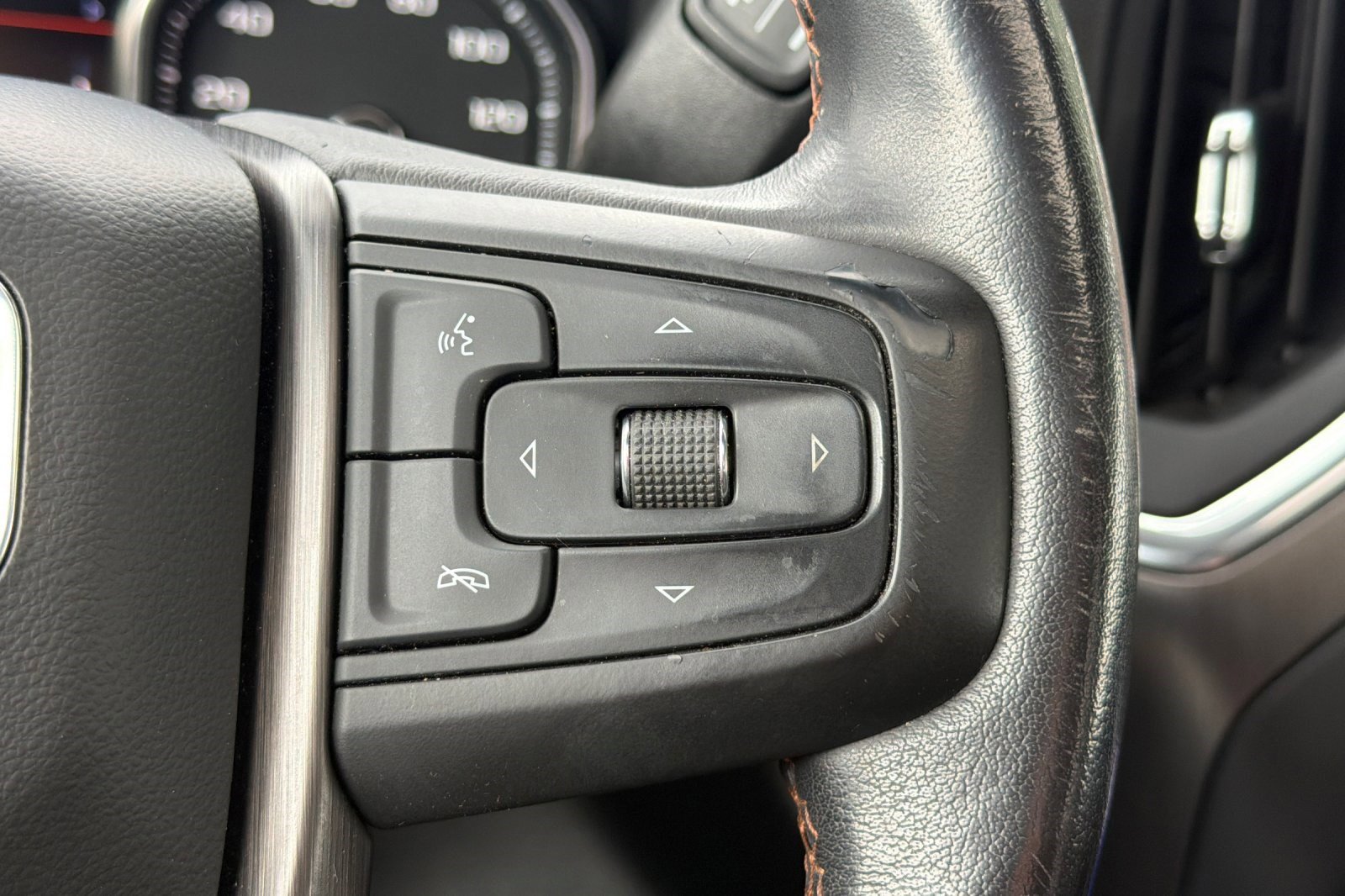 Used 2021 GMC Sierra 1500 AT4 w/ AT4 Premium Package image 32