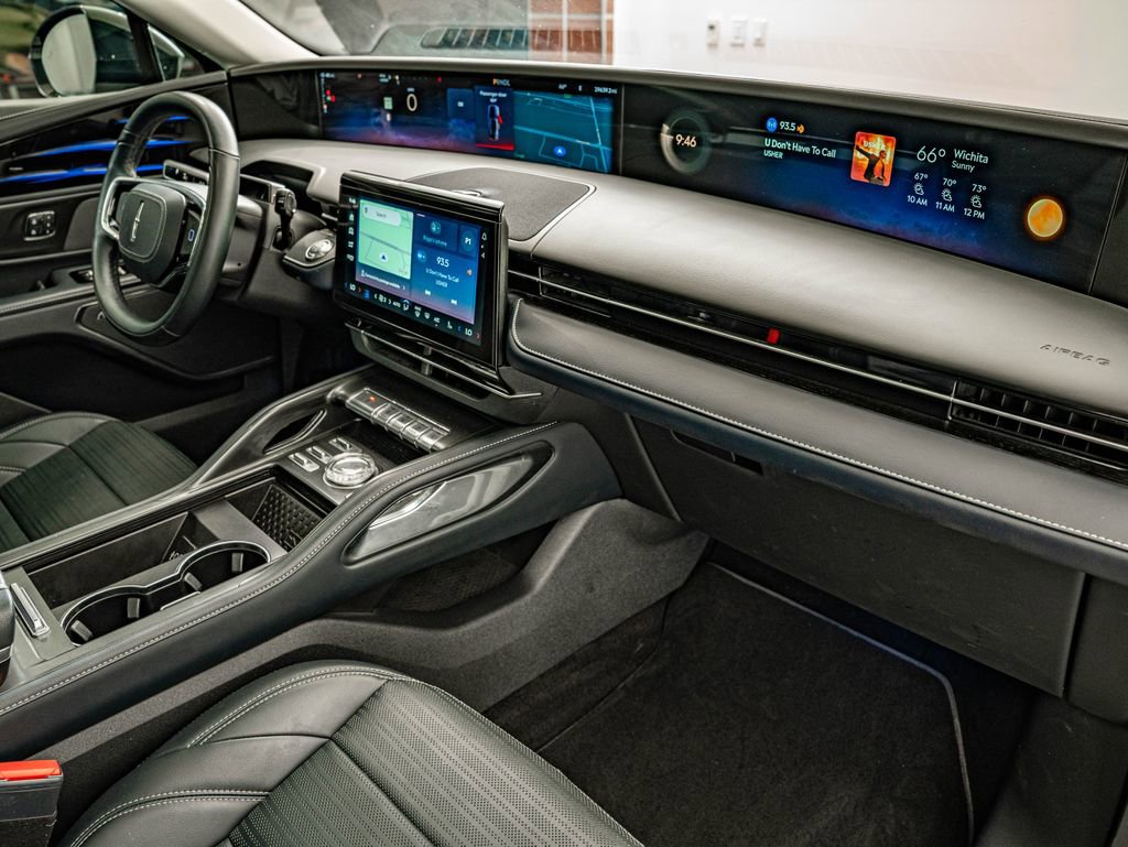 Used 2024 Lincoln Nautilus Reserve w/ Equipment Group 202A image 37