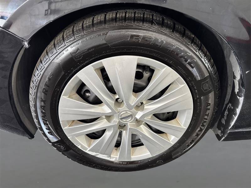 Used 2020 Nissan Sentra S FWD image 22