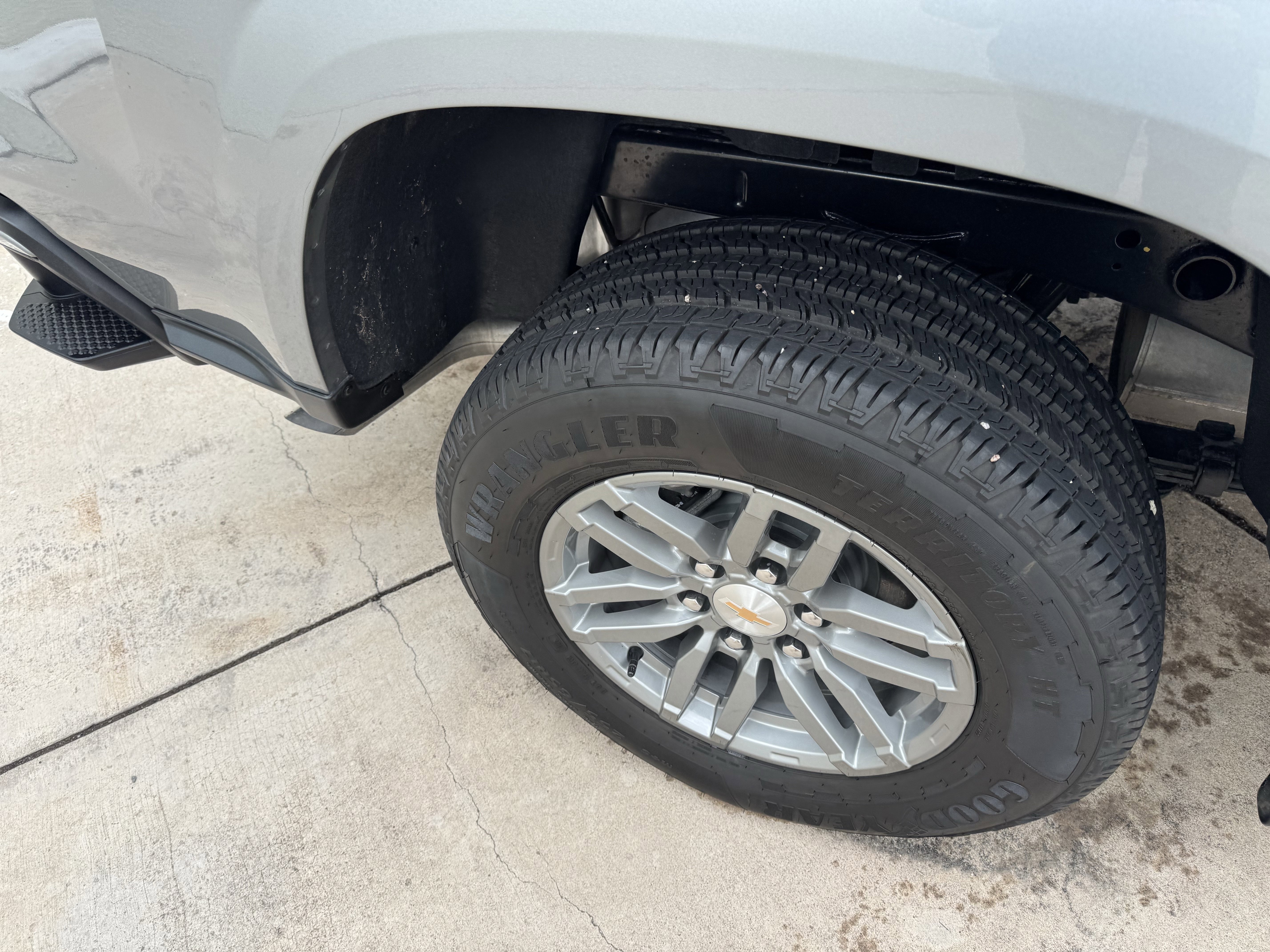 Used 2026 Chevrolet Colorado LT w/ Advanced Trailering Package image 9