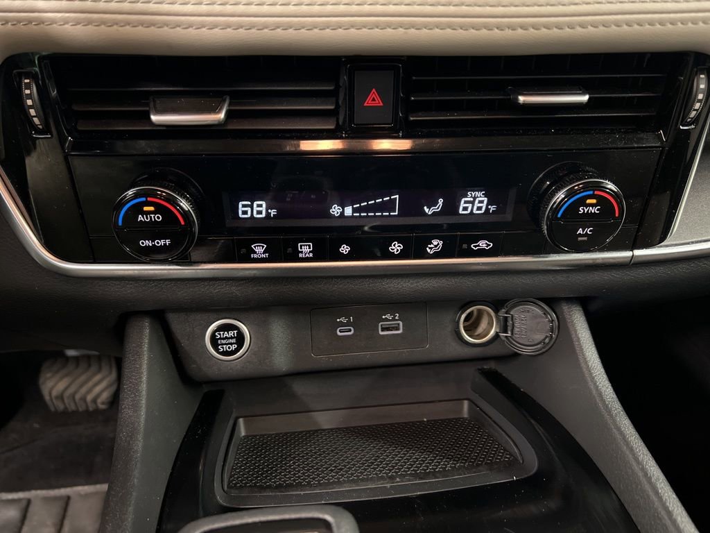 Used 2021 Nissan Rogue SV AWD/4WD image 15