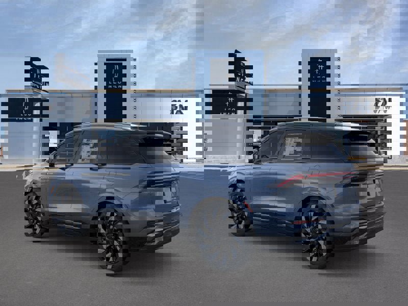 New 2025 Lincoln Nautilus Reserve w/ Jet Appearance Package image 4