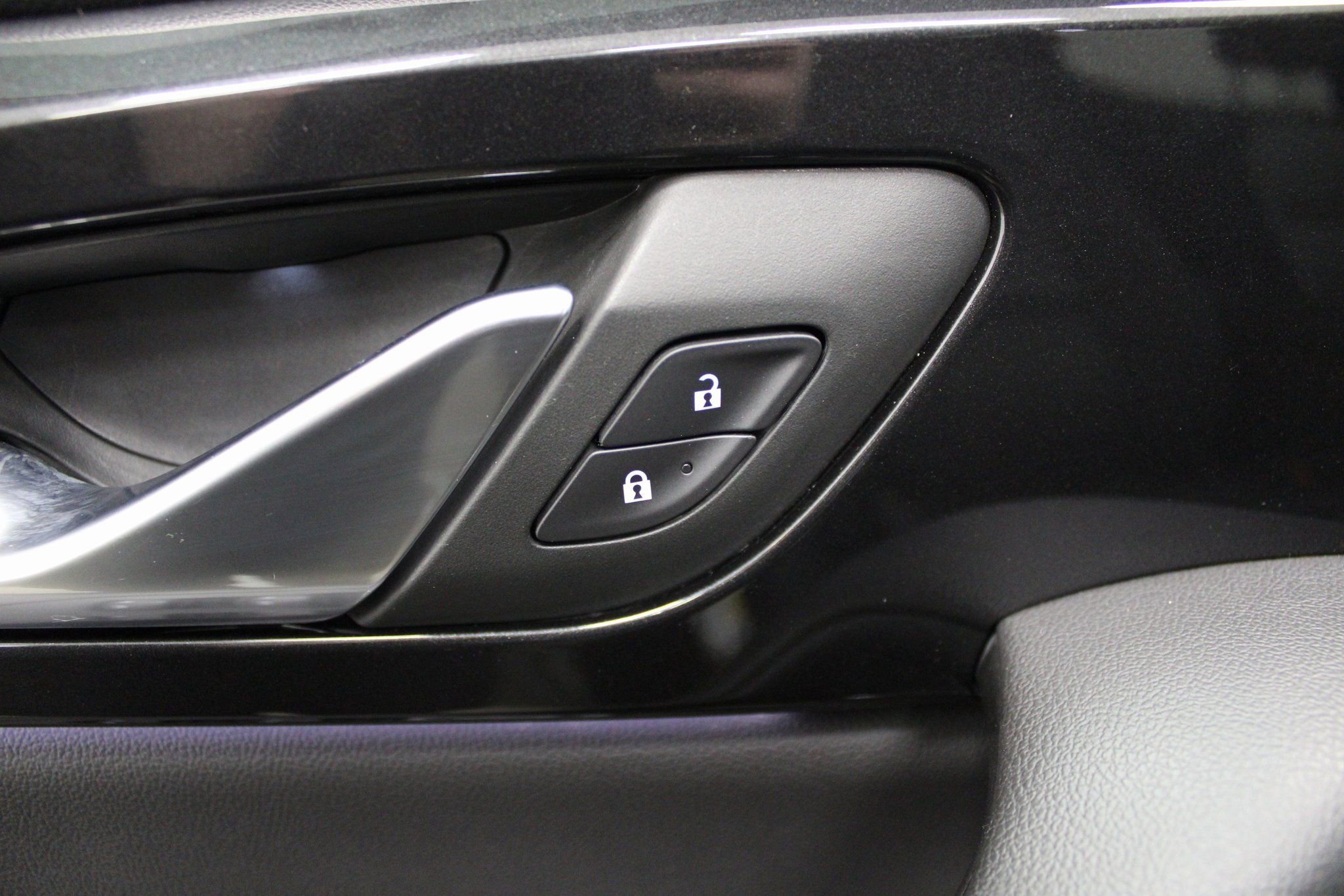 Used 2022 Chevrolet Blazer RS image 15