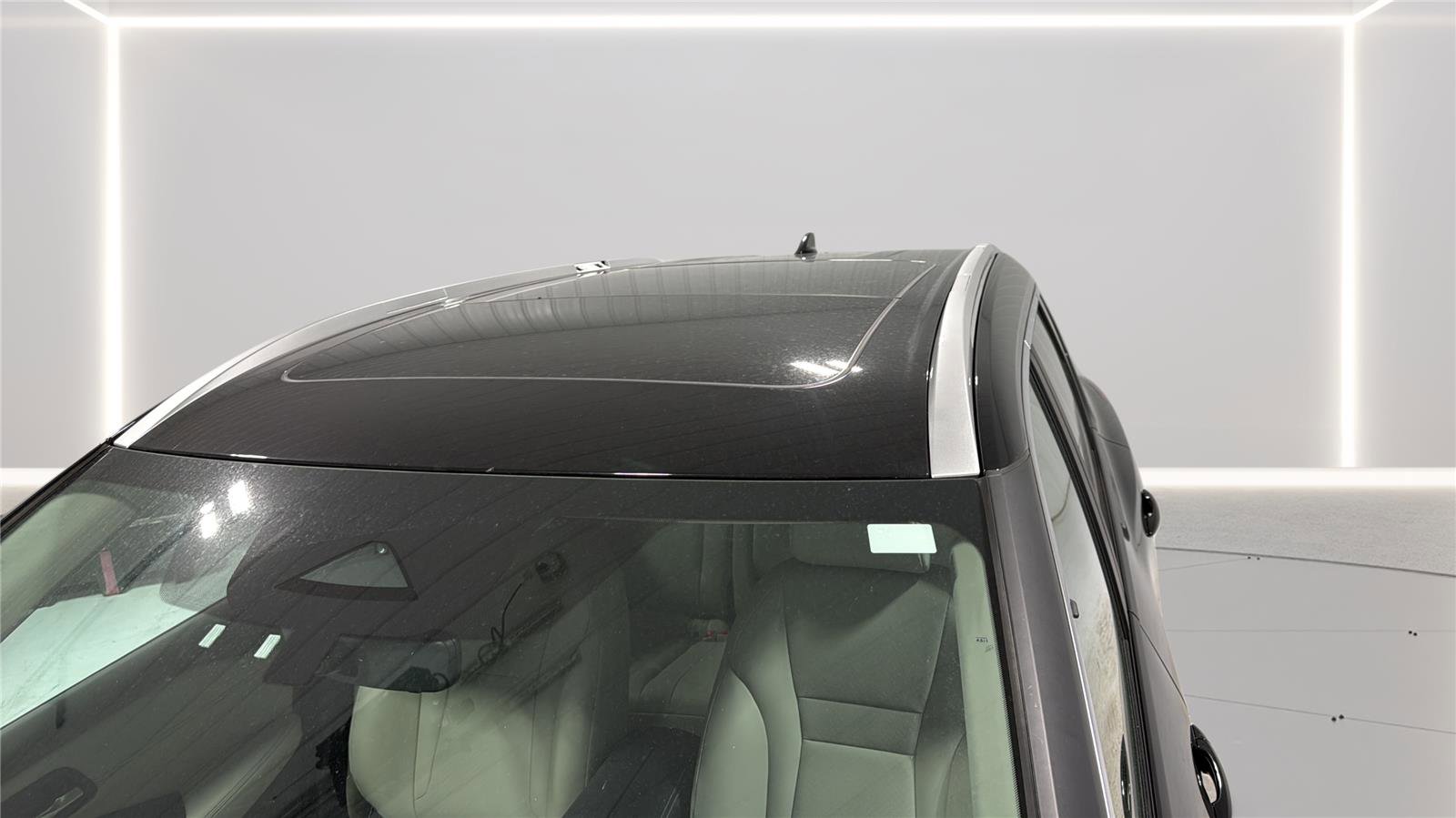 Used 2024 Nissan Rogue SV w/ SV Premium Package FWD image 30