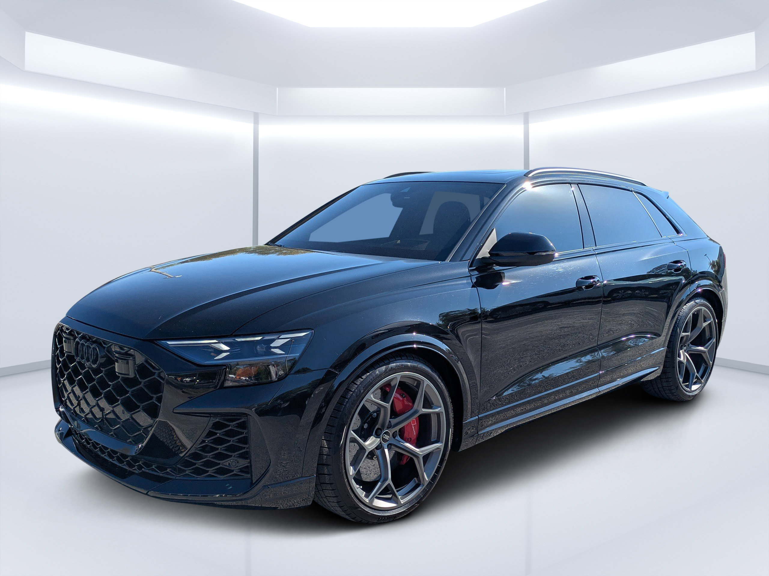 Used 2025 Audi RS Q8 performance image 10