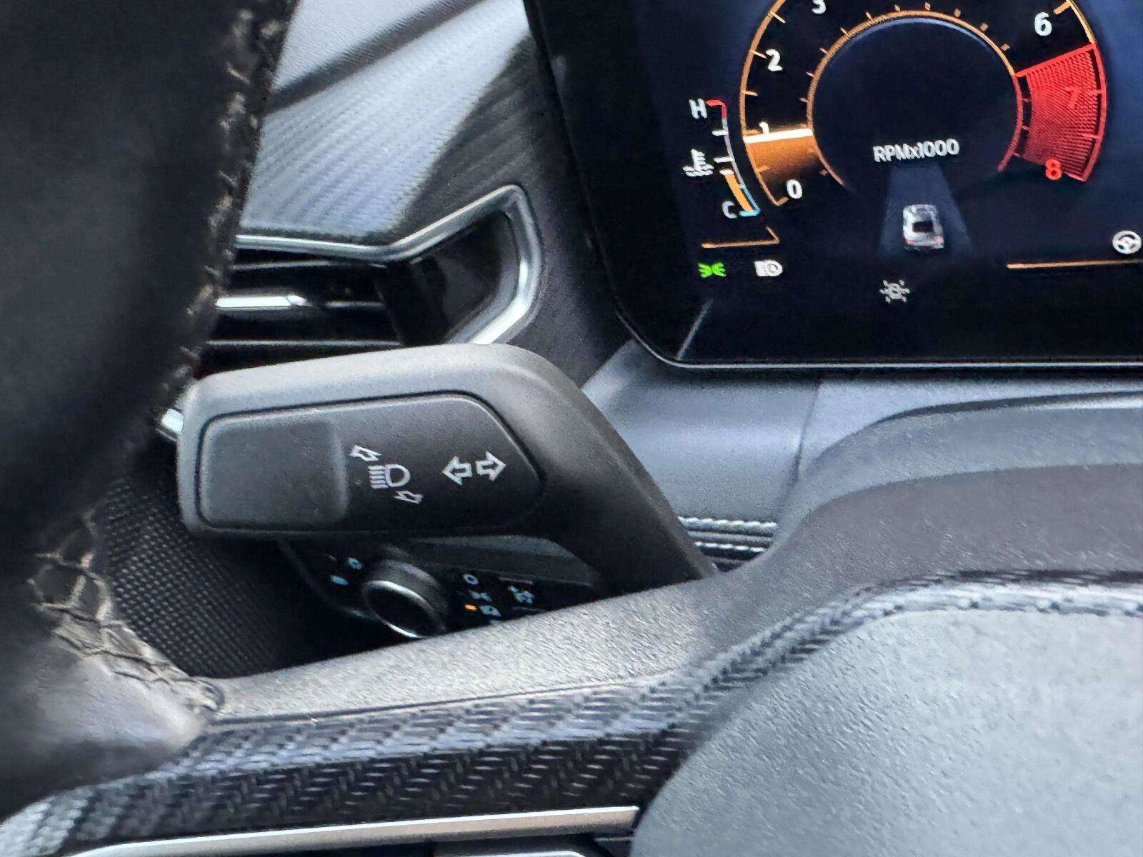 Used 2025 Ford Mustang Premium RWD image 23