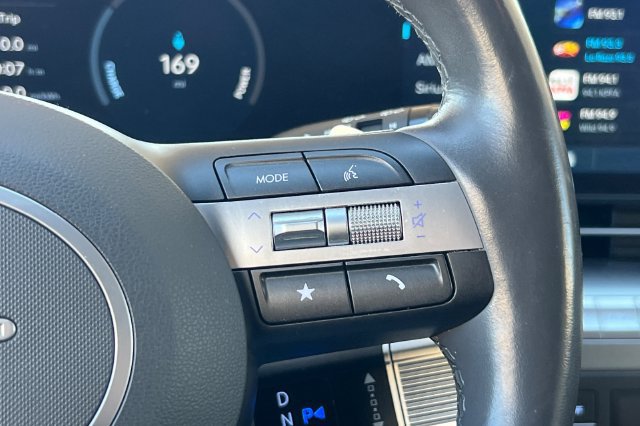 Certified 2024 Hyundai Kona SEL FWD image 31