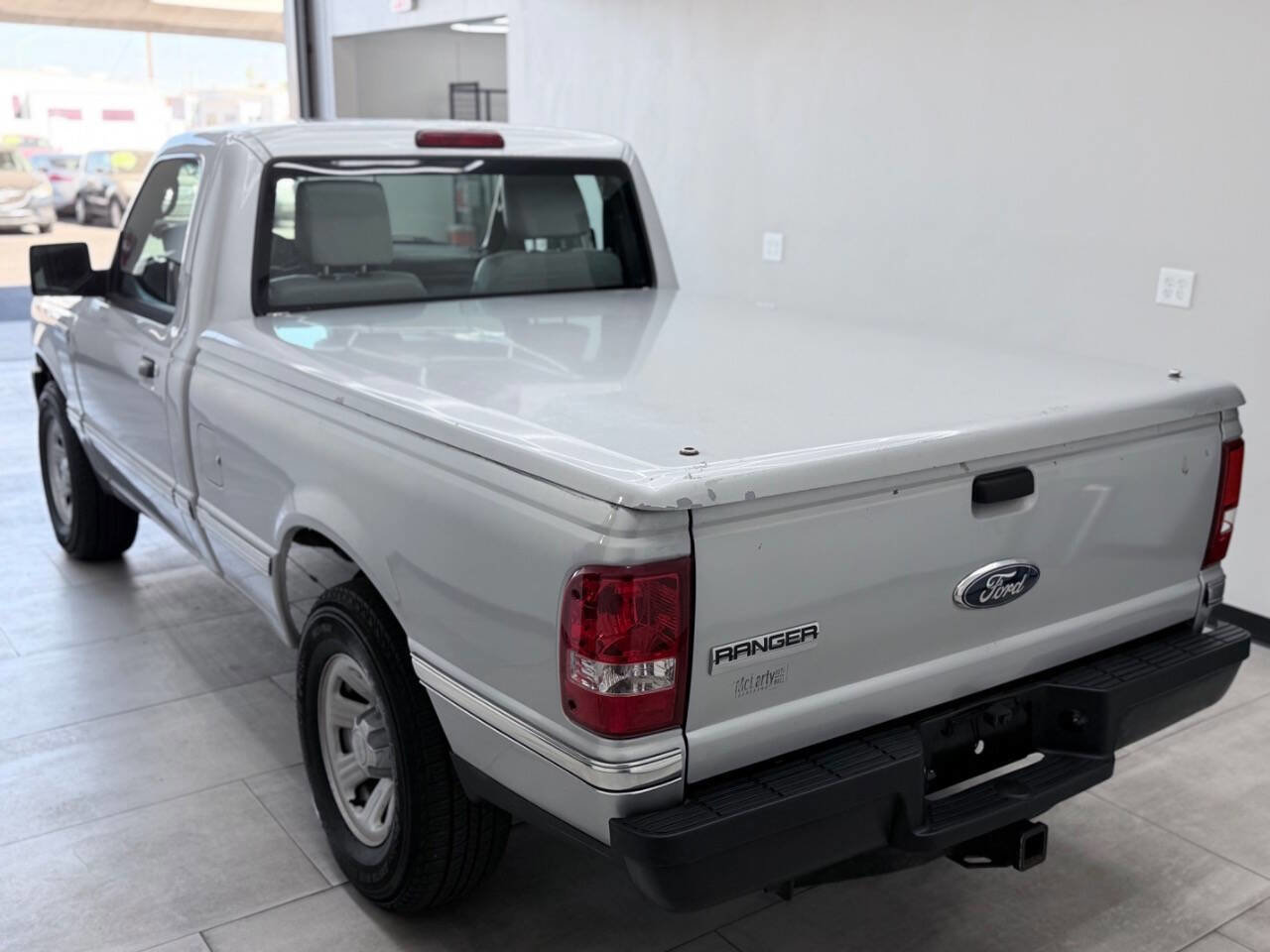 Used 2011 Ford Ranger XL image 2
