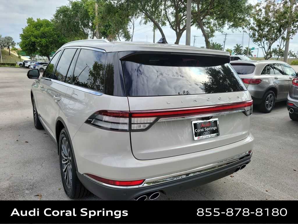 Used 2023 Lincoln Aviator Reserve RWD image 6