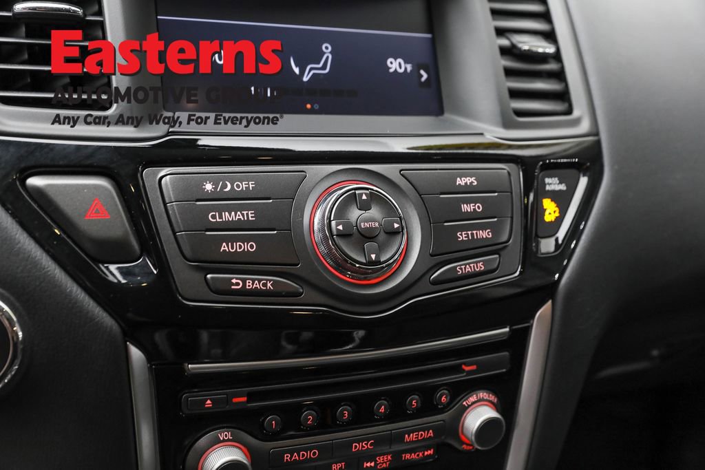 Used 2020 Nissan Pathfinder S image 20