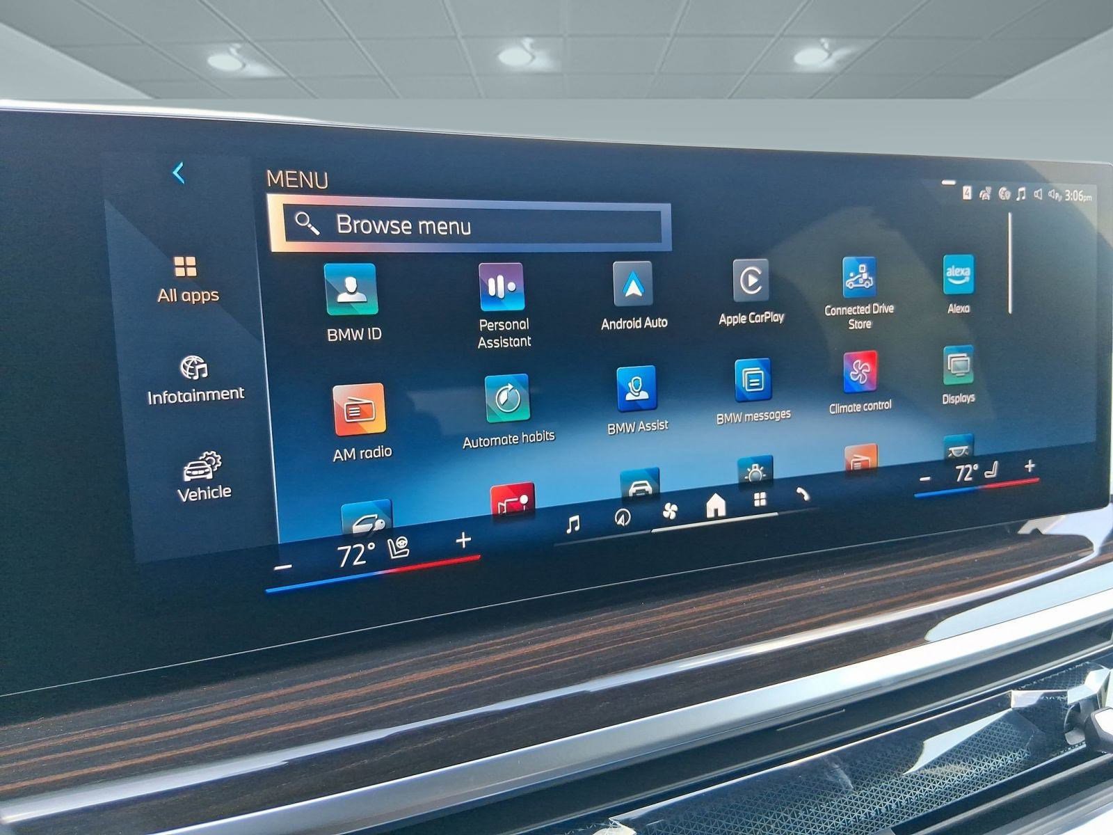 Used 2026 BMW X5 sDrive40i w/ Premium Package image 24