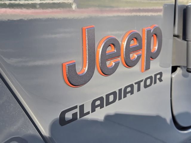 Certified 2022 Jeep Gladiator Mojave w/ Dual Top Group image 10