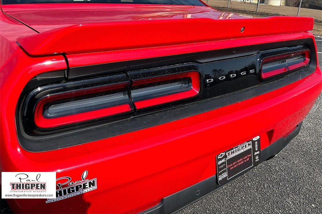 Used 2022 Dodge Challenger GT image 8