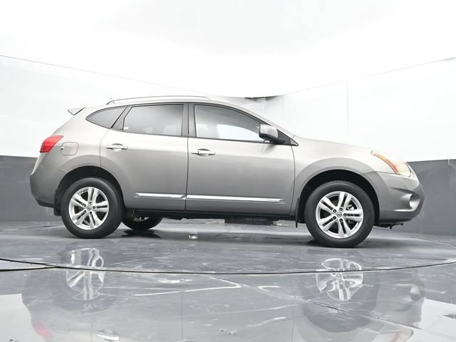Used 2013 Nissan Rogue SV w/ Premium Pkg AWD/4WD image 42