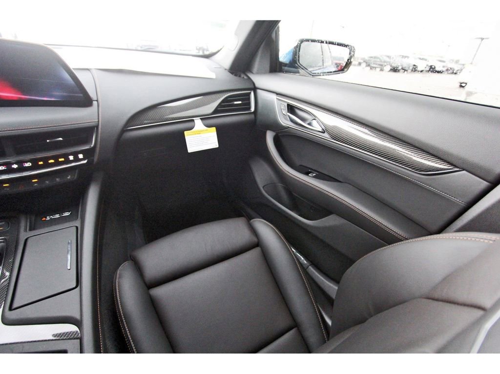 New 2026 Cadillac CT5 V image 10