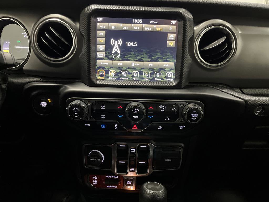 Used 2023 Jeep Wrangler Unlimited Rubicon 4xe AWD/4WD image 7