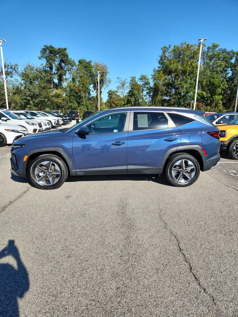 Used 2025 Hyundai Tucson SEL AWD/4WD image 17