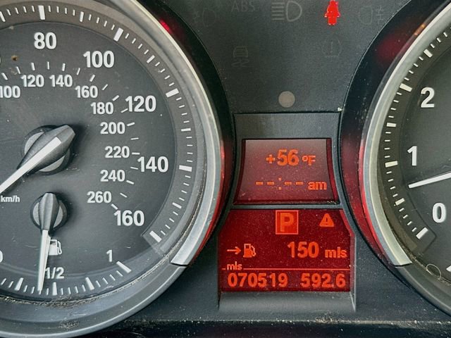Used 2009 BMW Z4 sDrive30i RWD image 13