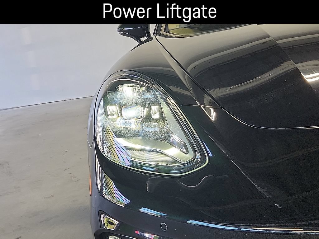 Certified 2023 Porsche Panamera image 9
