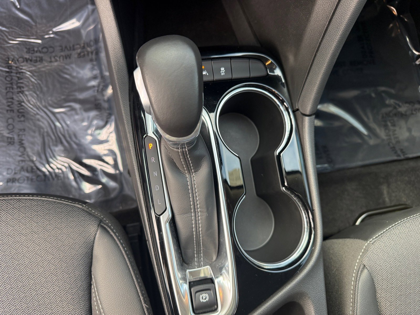 Used 2023 Buick Encore GX Select w/ Sport Touring Package image 19
