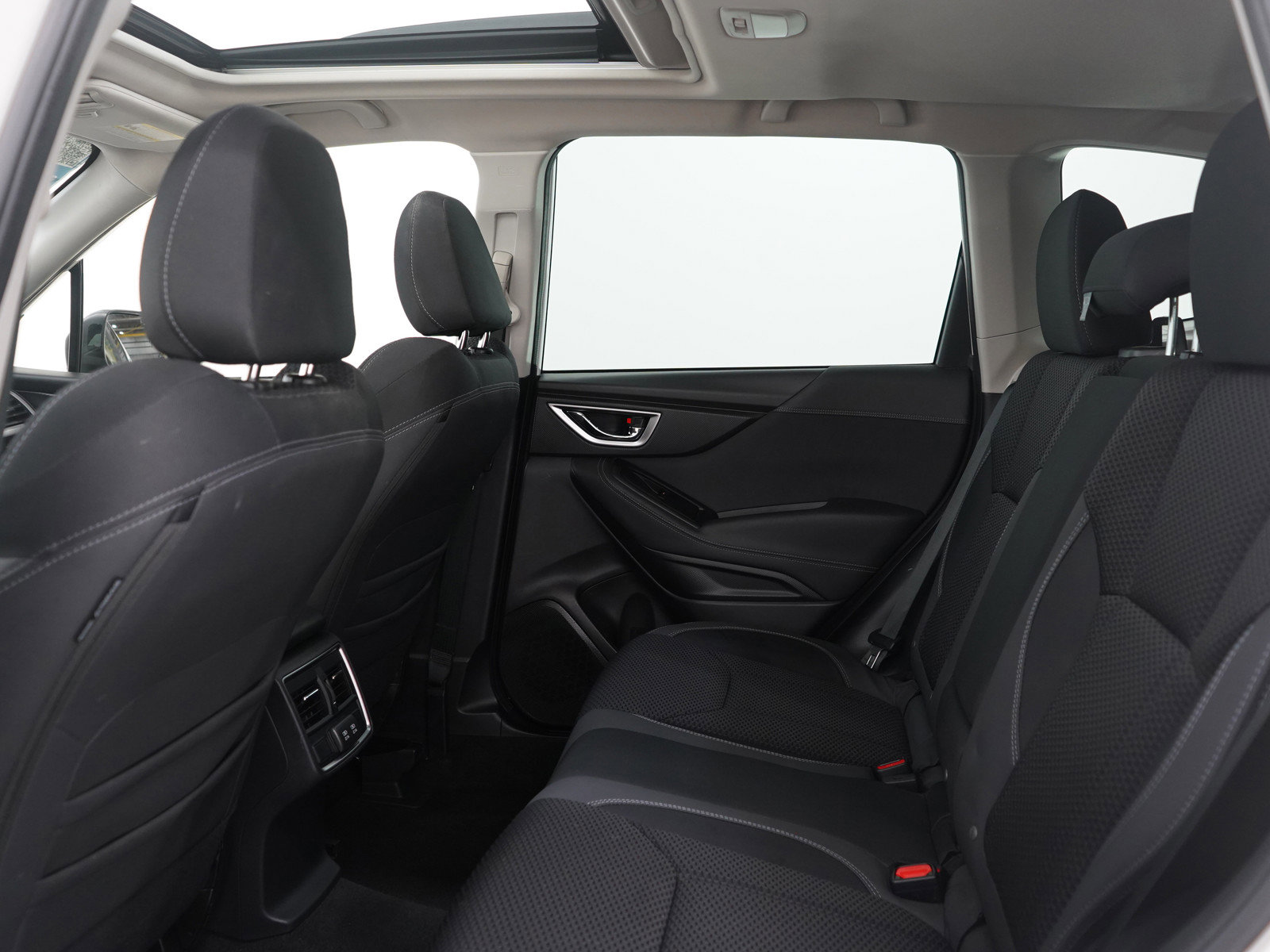 Used 2023 Subaru Forester Premium image 21