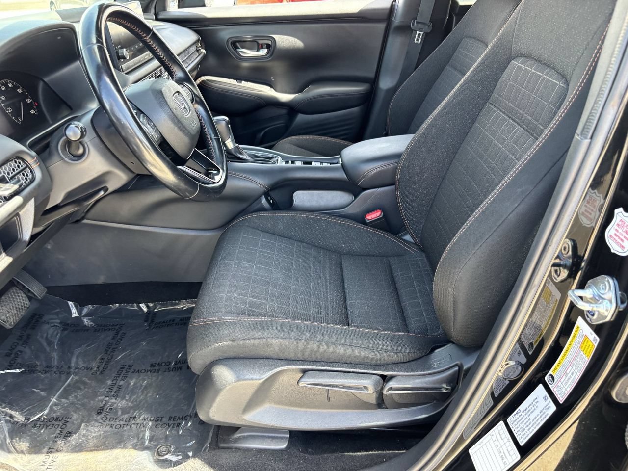 Certified 2025 Honda HR-V Sport image 17