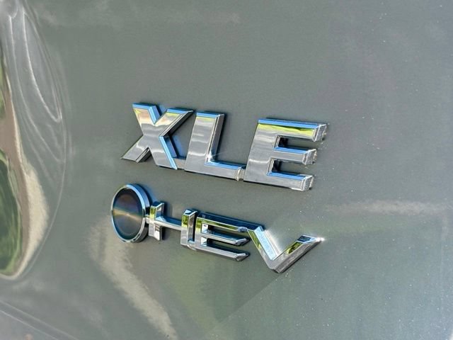 Used 2025 Toyota RAV4 XLE w/ Convenience Package AWD/4WD image 15