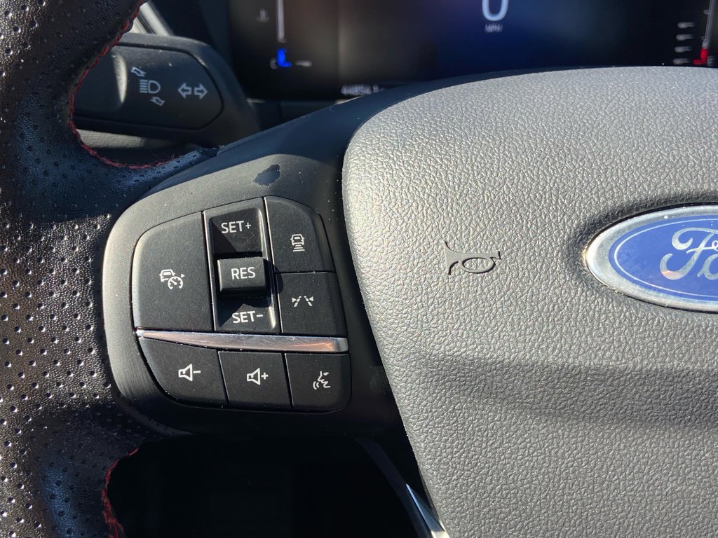 Used 2023 Ford Escape ST-Line w/ Tech Pack #1 AWD/4WD image 26