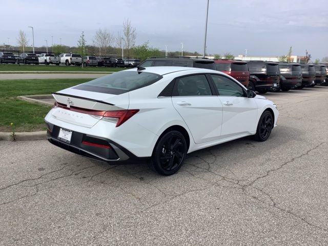 New 2026 Hyundai Elantra SEL Sport Premium FWD image 5