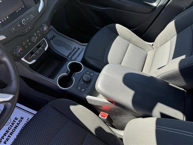 Used 2022 GMC Terrain SLE w/ Driver Convenience Package image 14