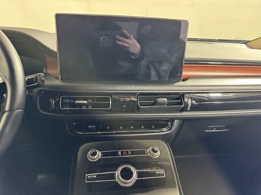 Certified 2022 Lincoln Nautilus Reserve w/ Monochromatic Package image 22