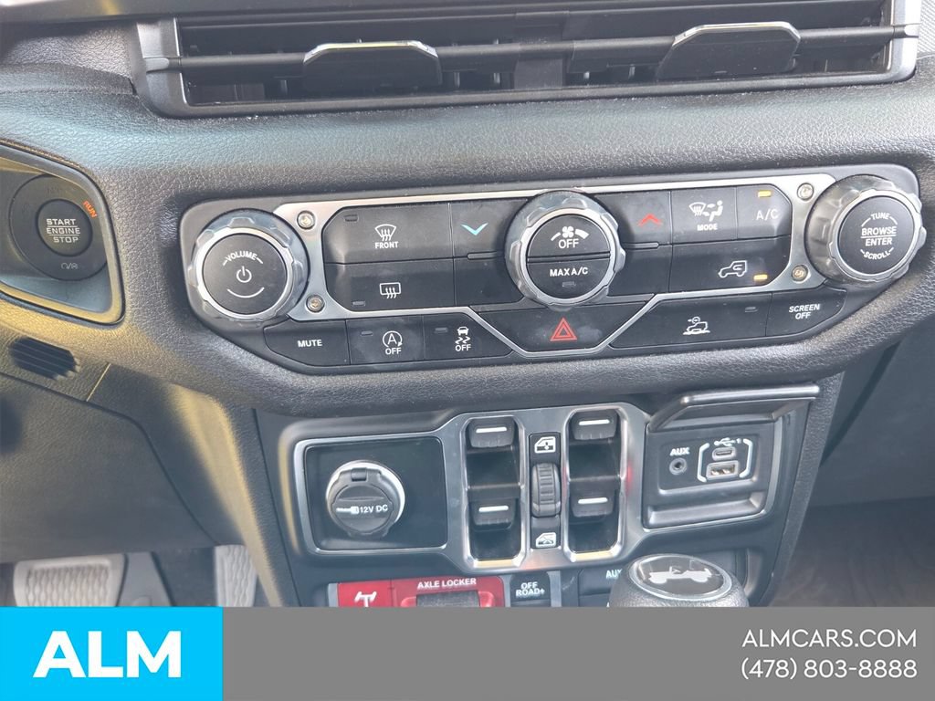 Used 2024 Jeep Wrangler Unlimited Sport AWD/4WD image 22
