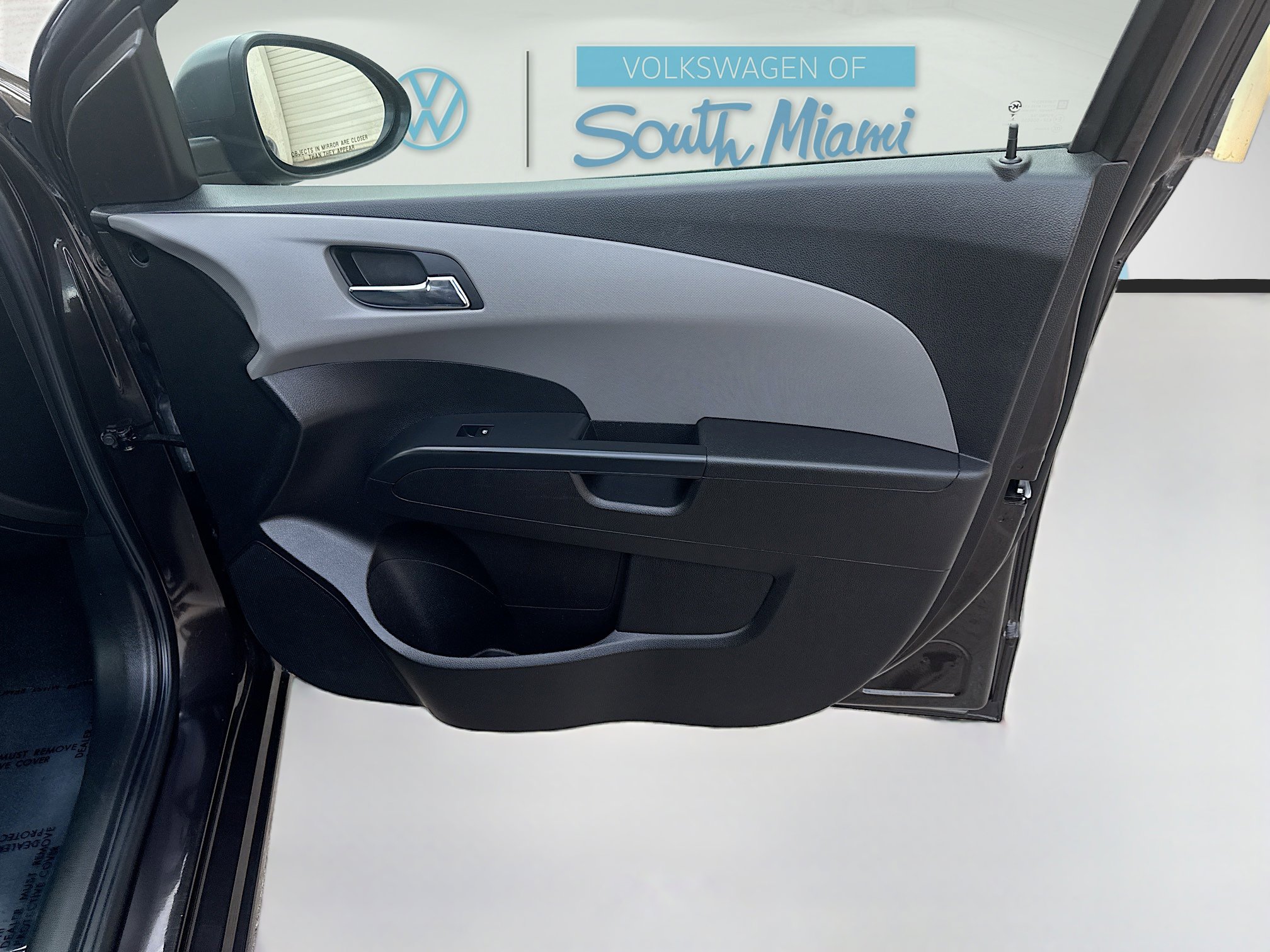 Used 2016 Chevrolet Sonic LT image 32