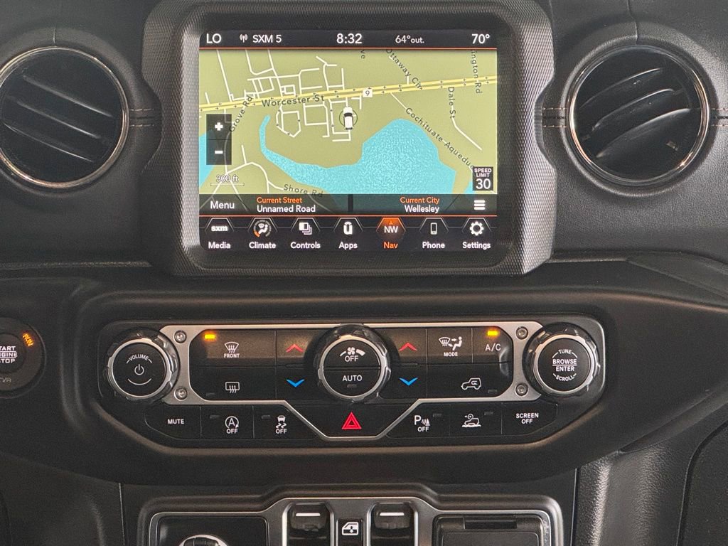 Used 2023 Jeep Gladiator Overland image 25