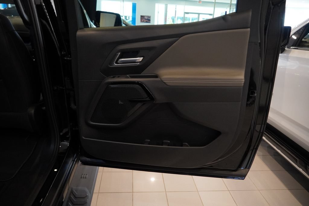 New 2026 Chevrolet Silverado EV Trail Boss AWD/4WD image 25