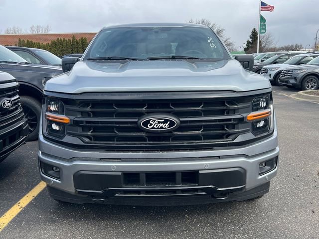 New 2026 Ford F150 XLT w/ Equipment Group 302A MID image 3