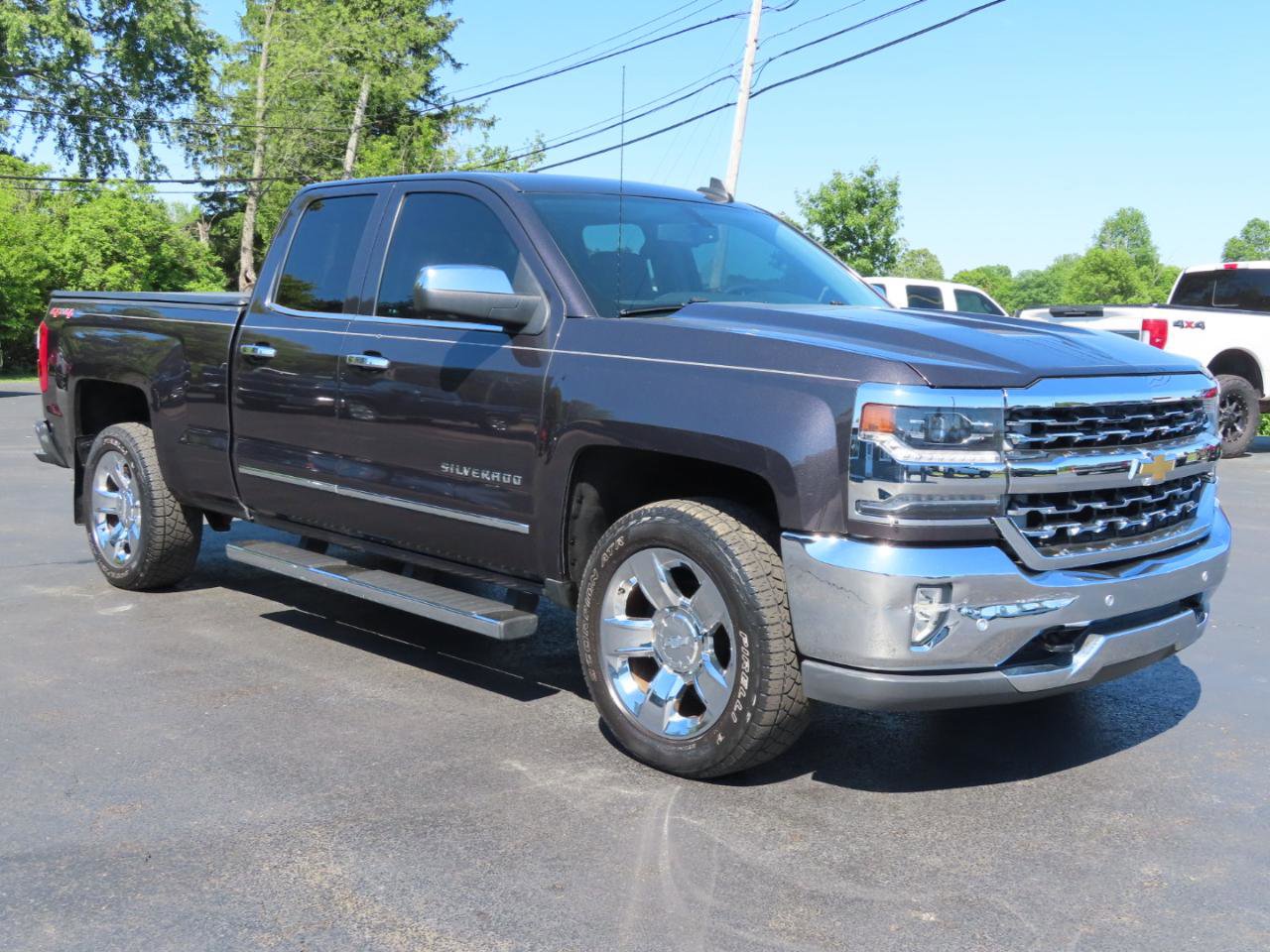Used 2016 Chevrolet Silverado 1500 LTZ w/ Sport Package AWD/4WD image 8