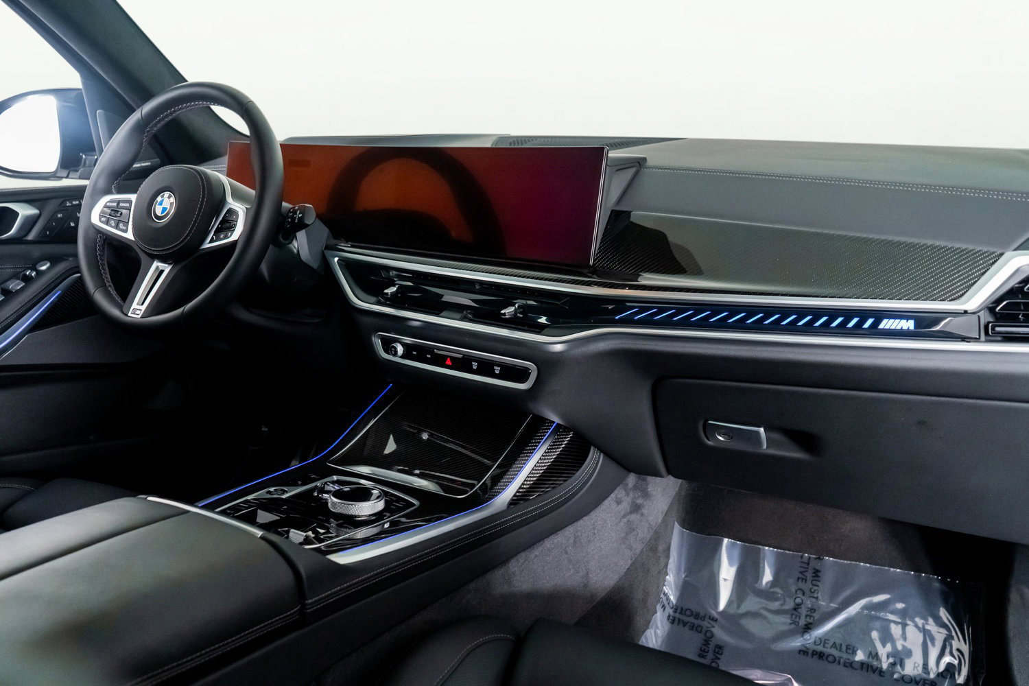 Used 2025 BMW X7 M60i image 38